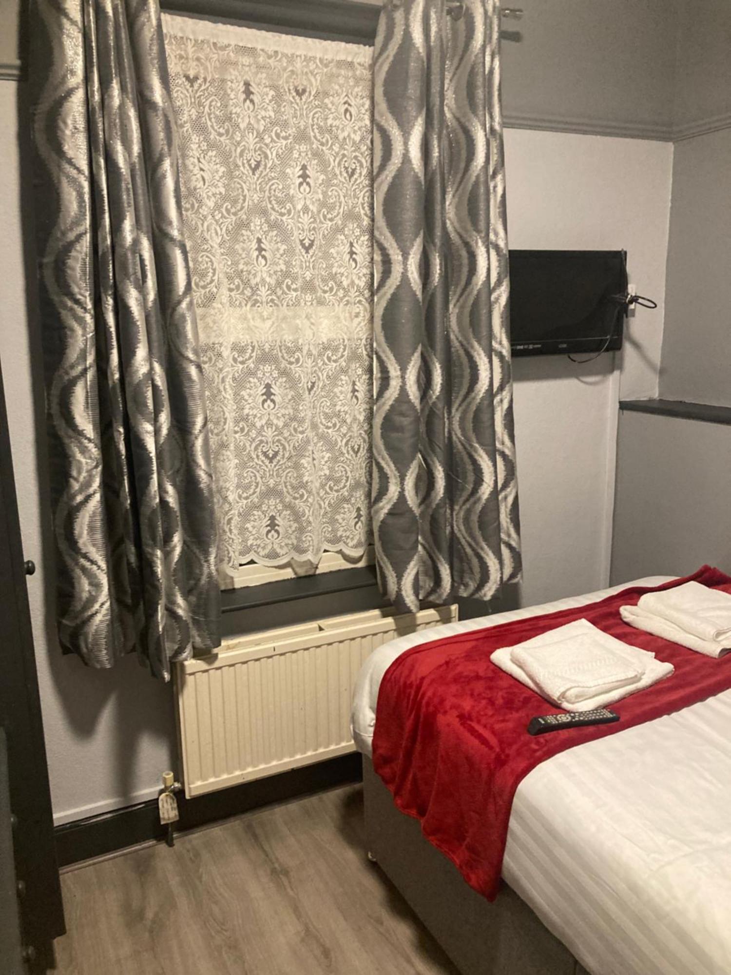 Abingdon Lodge Hotel Ryde  Extérieur photo